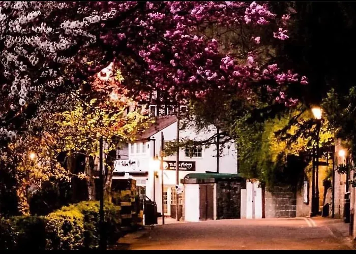 Hideaway * Knaresborough